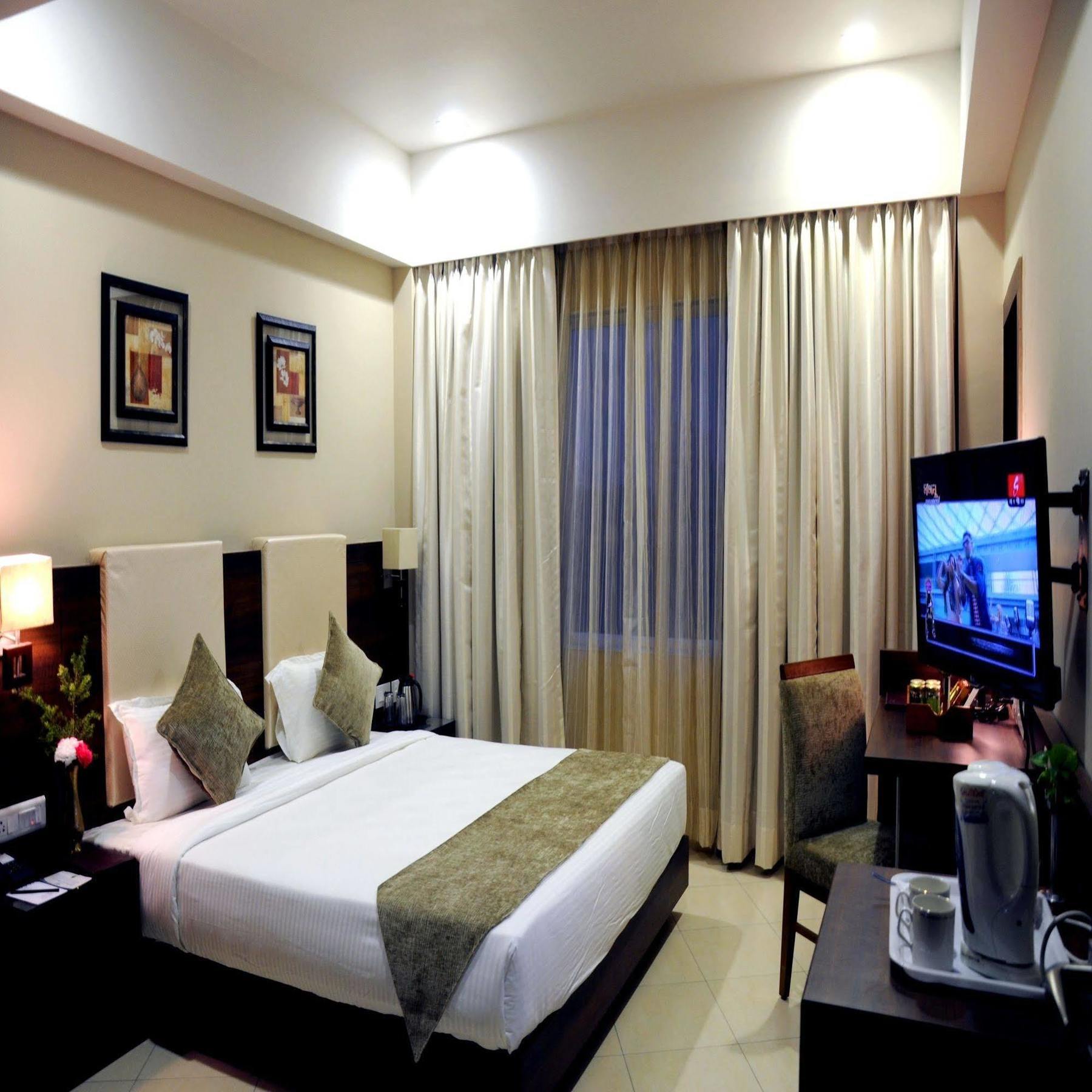 Peerless Hotel Durgapur Exteriér fotografie