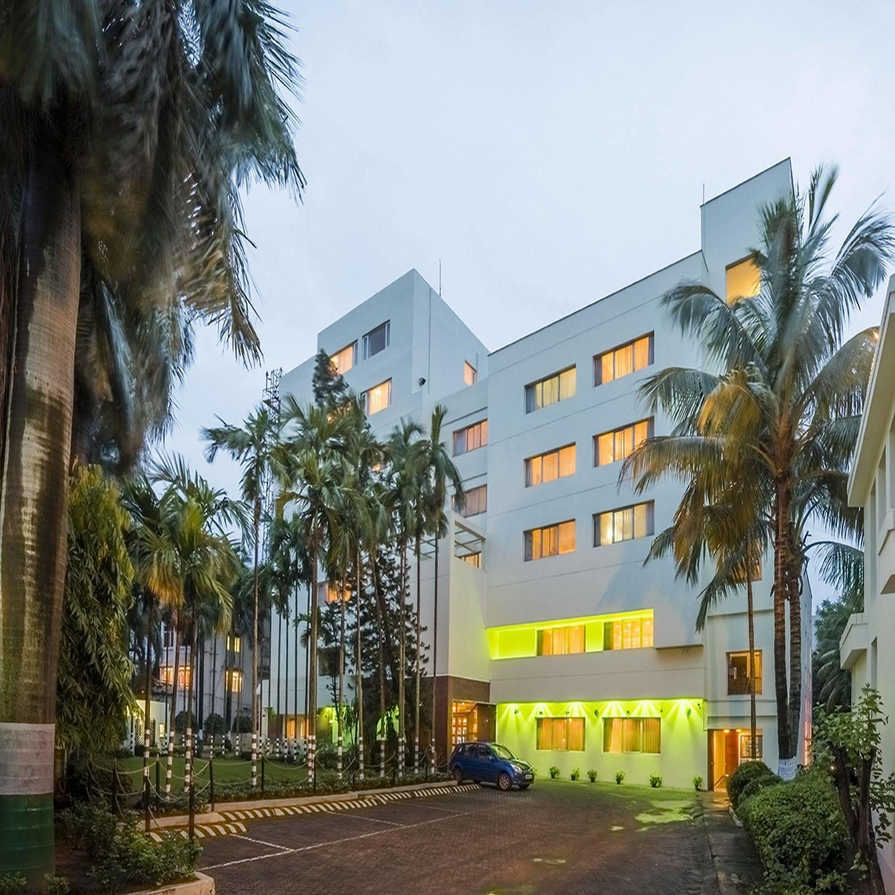Peerless Hotel Durgapur Exteriér fotografie